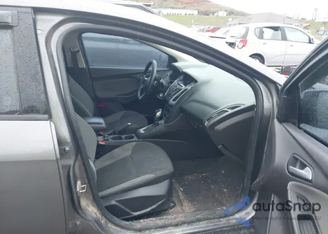 2013 Ford Focus Se z USA, uszkodzony, nr VIN 1FADP3F20DL323269